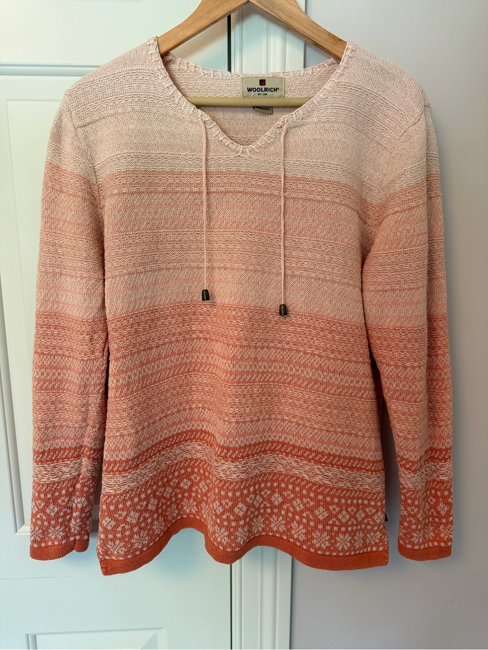 🍂 Woolrich Ombre Peach-to-Blush Knit Scoop Neck Sweater